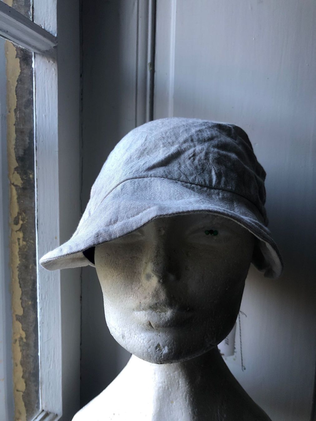 Copricapi, berretti & cappellini: Chapeau japonais lin – Nuovo e nell'imballaggio originale da Arnex-sur-Orbe venduto da cameleonfringant 1