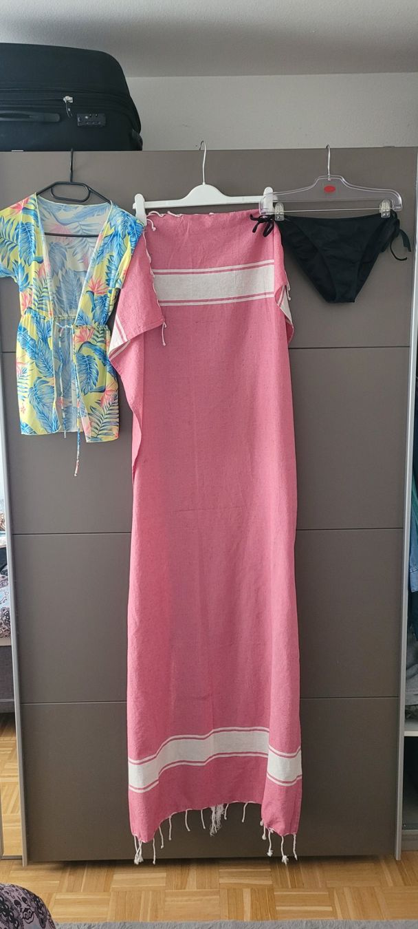 Camicette: 2 Chemise été BCBG MaxAzria taille 40 – Nuovo (secondo la descrizione) da Vevey venduto da x_y_f 9