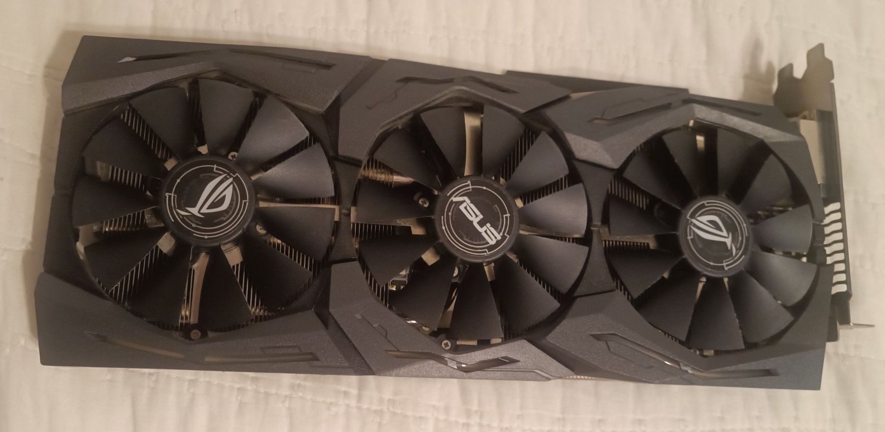 Asus Schede grafiche: ASUS ROG Strix GeForce GTX 1060 6GB – Usato da Dübendorf venduto da Rekism 1