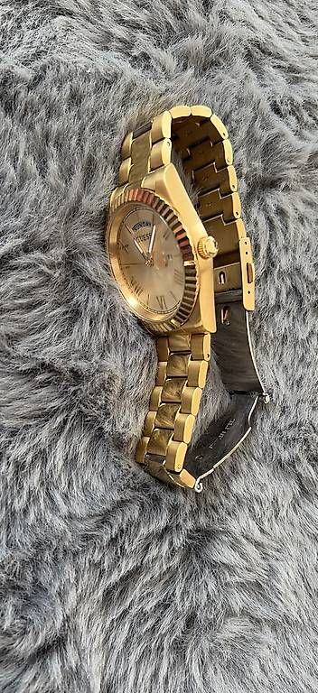 Orologi: Guess Uhr  – Usato da Aadorf venduto da per_g9mc 1