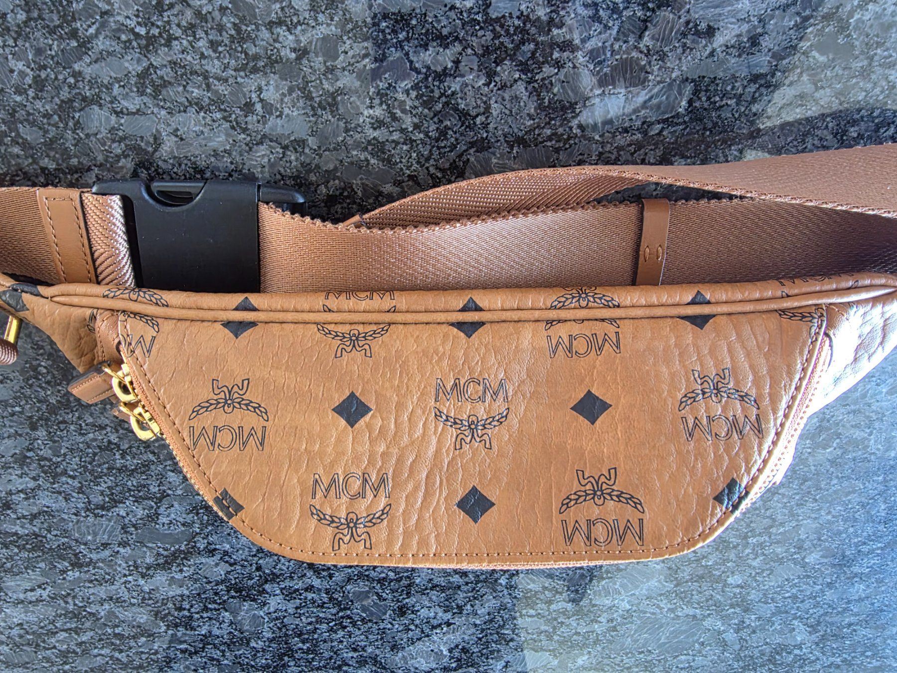 Mcm Borse: MCM Fursten Gürteltasche – Usato da Zürich venduto da jpforever 1