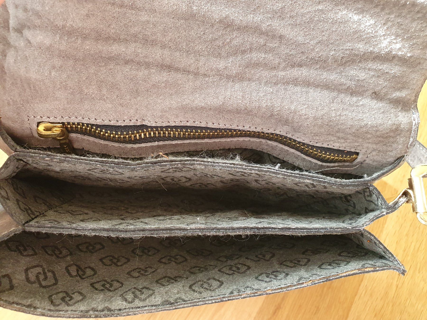 Taschen für Damen: Petit sac en bandoulière – Gebraucht aus Court von Jovi2 5