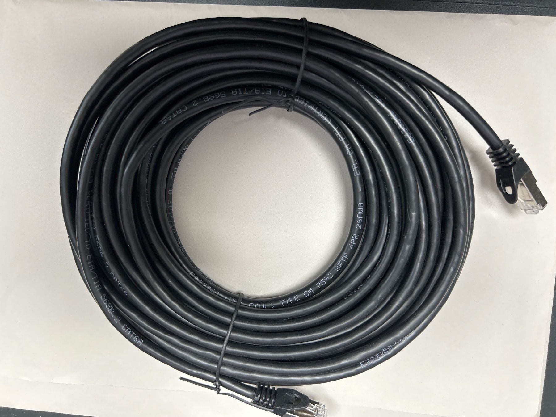 Cavi: Neues, CAT6A LAN-Kabel – Nuovo (secondo la descrizione) da Lüsslingen venduto da Piper