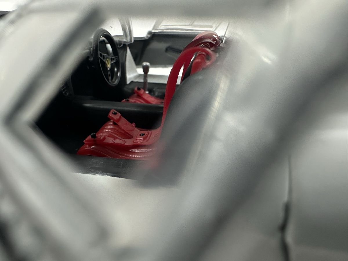Jouef Modellini d'auto: Ferrari 330 P4 1:18, weiss, Racing, JOUEF EVOLUTION – Usato da Zofingen venduto da rf9_x2xt 7