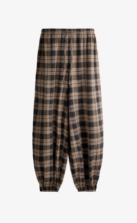 Oysho Bloomer Hose / Stoffhose