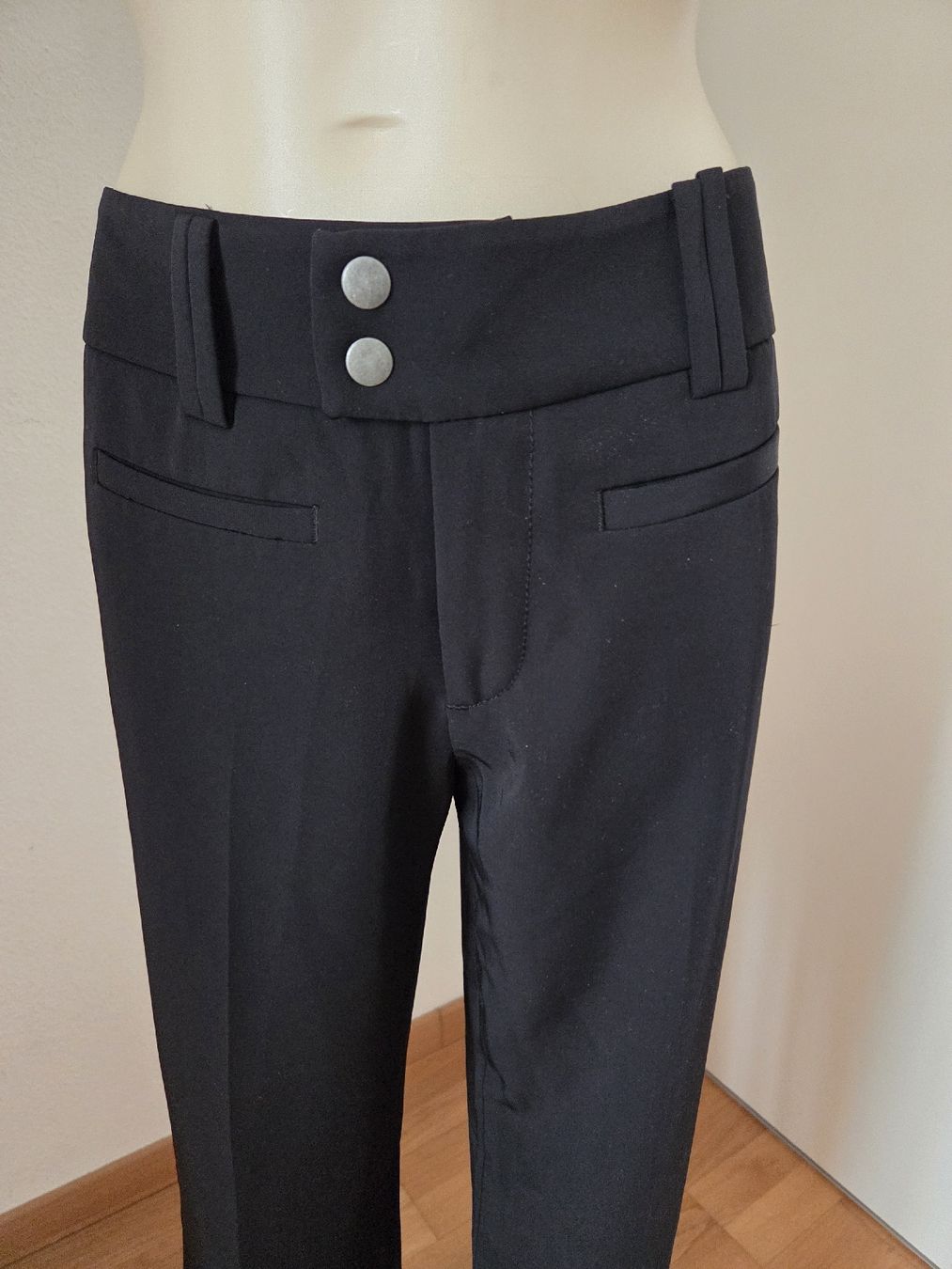 Nile Pantaloni: Nile elegante Hose – Usato da Luzern venduto da asmele2 1