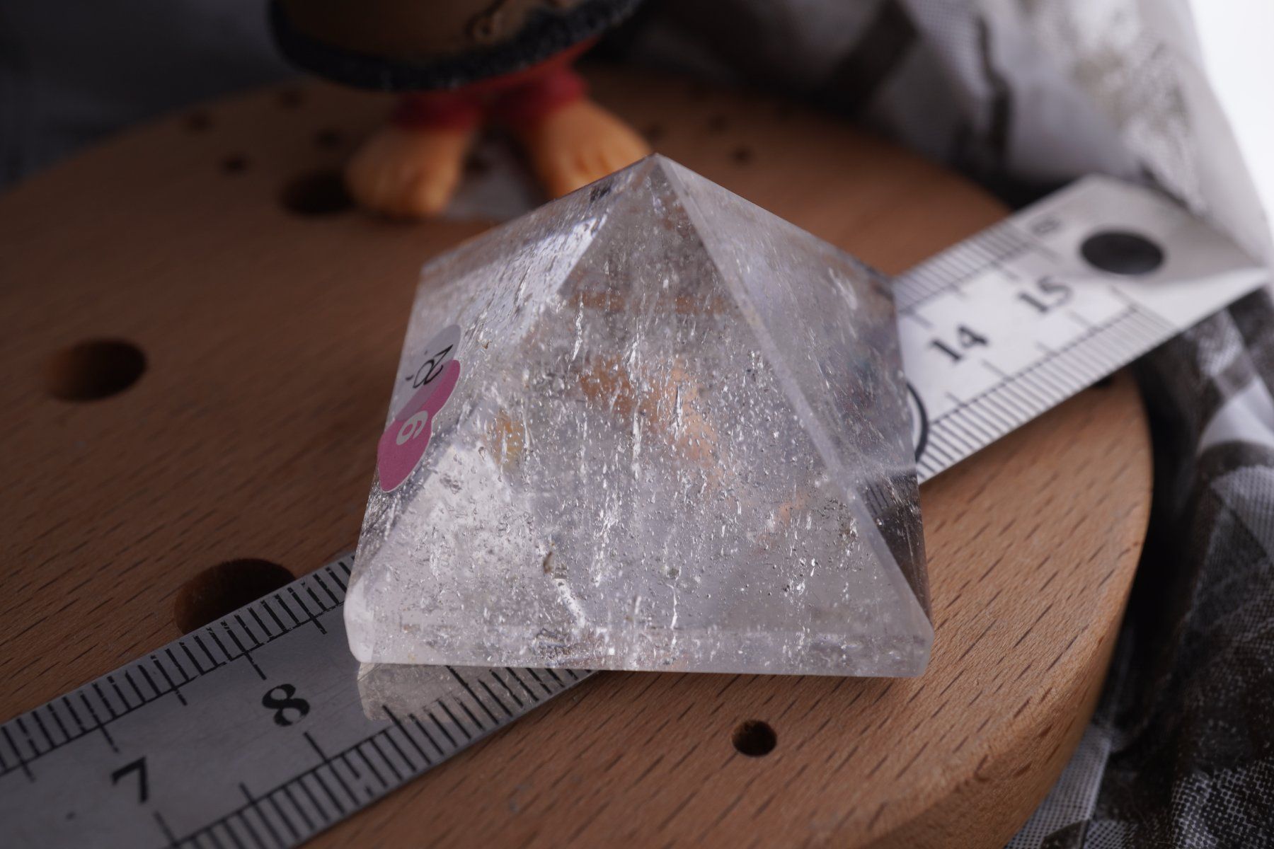 Mineralien & Heilsteine: Bergkristall Pyramide     40cm – Neu und originalverpackt aus Eschenbach SG von topstone 7