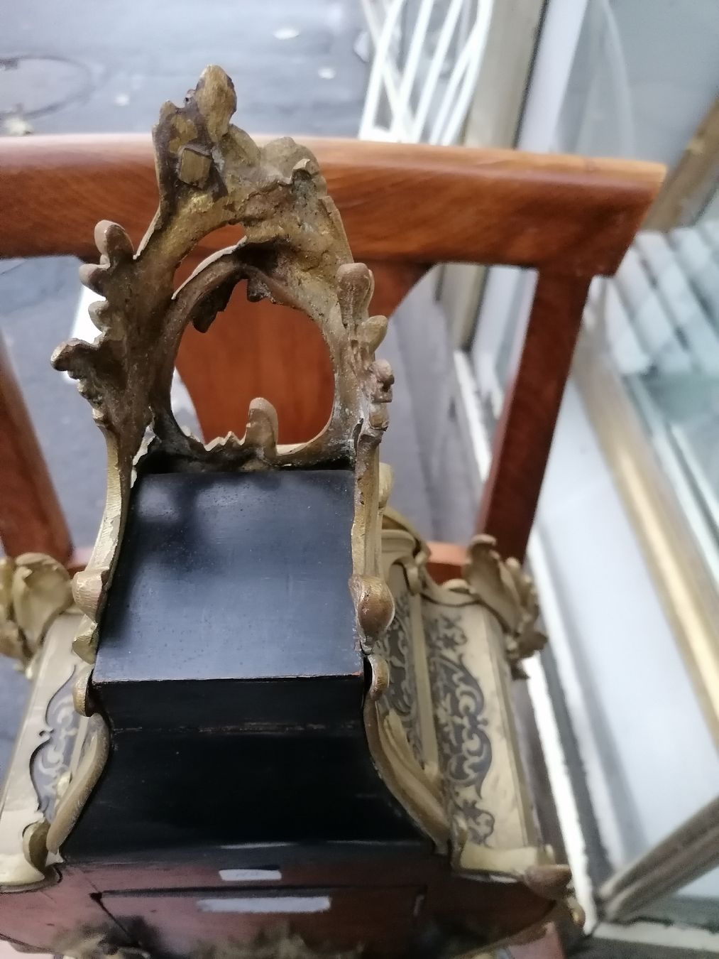 Orologi da terra & Orologi da parete: Antike Tischuhr – Usato da Werthenstein venduto da Marsche1 5