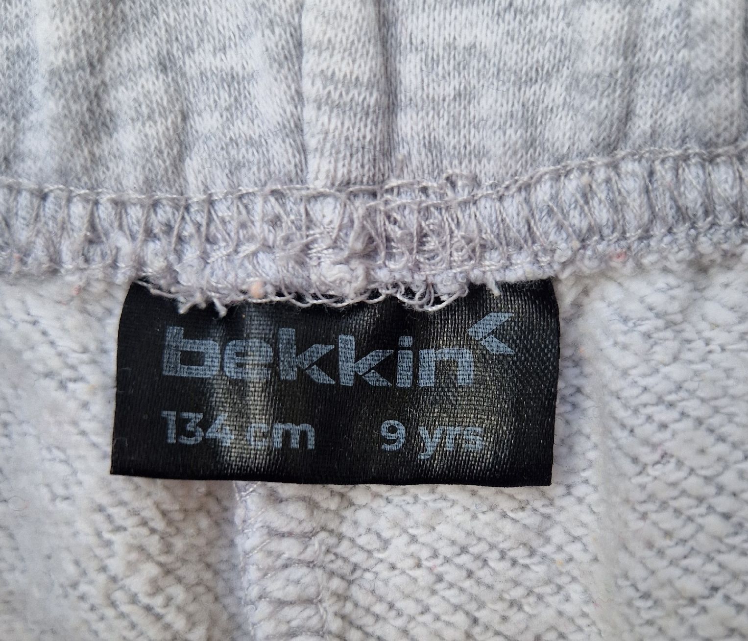 Pantaloni: Bekkin Cargo Freizeithose 134, Hellgrau (Mängel) – Usato da Muri b. Bern venduto da rol_xtf8 3
