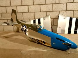 Modellflugzeug - Mustang P-51D elektro