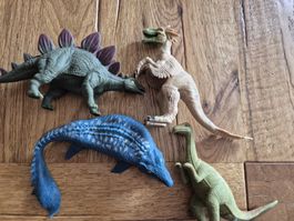 Stretch Animals Dinos 4er Set Spielzeug guter Zustand