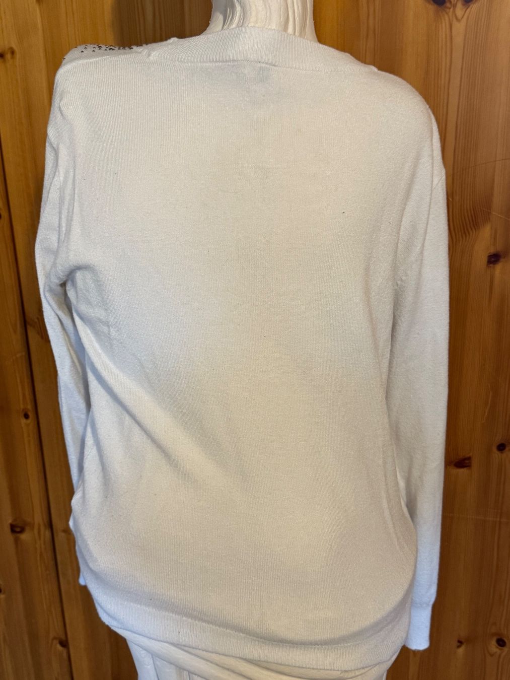 Pulls & Sweat-shirts: Edler, weisser Strickpullover mit Schmucksteinen, Gr. M – D'occasion à Hundwil par Sandysan1702 1