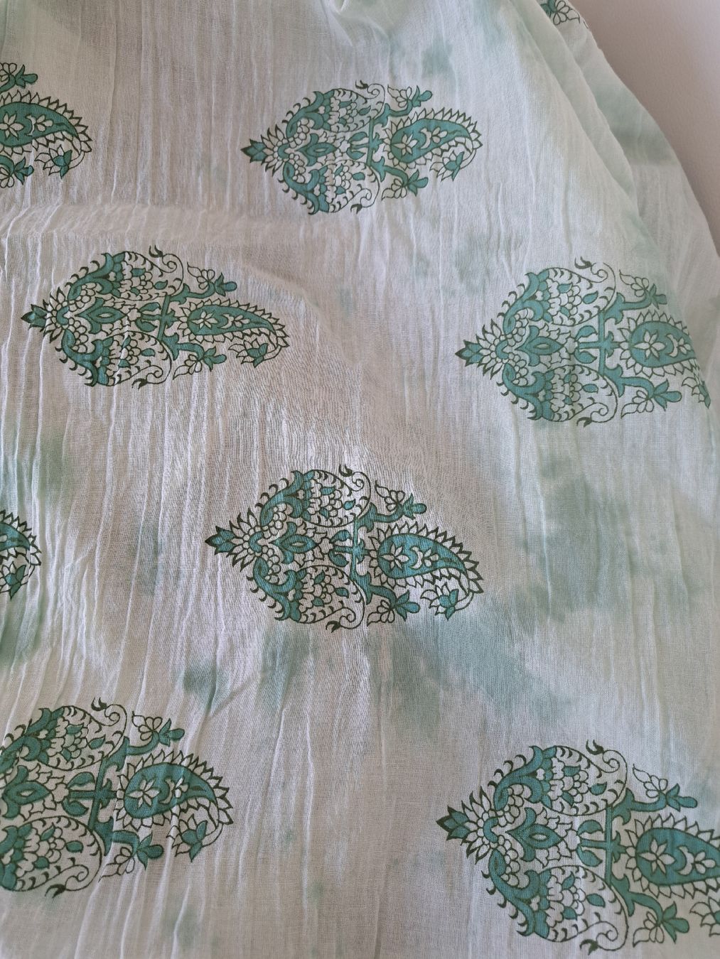 Closed Foulards, Tücher & Schals: Closed Schal – Gebraucht aus Thalwil von sternenstaub369 2
