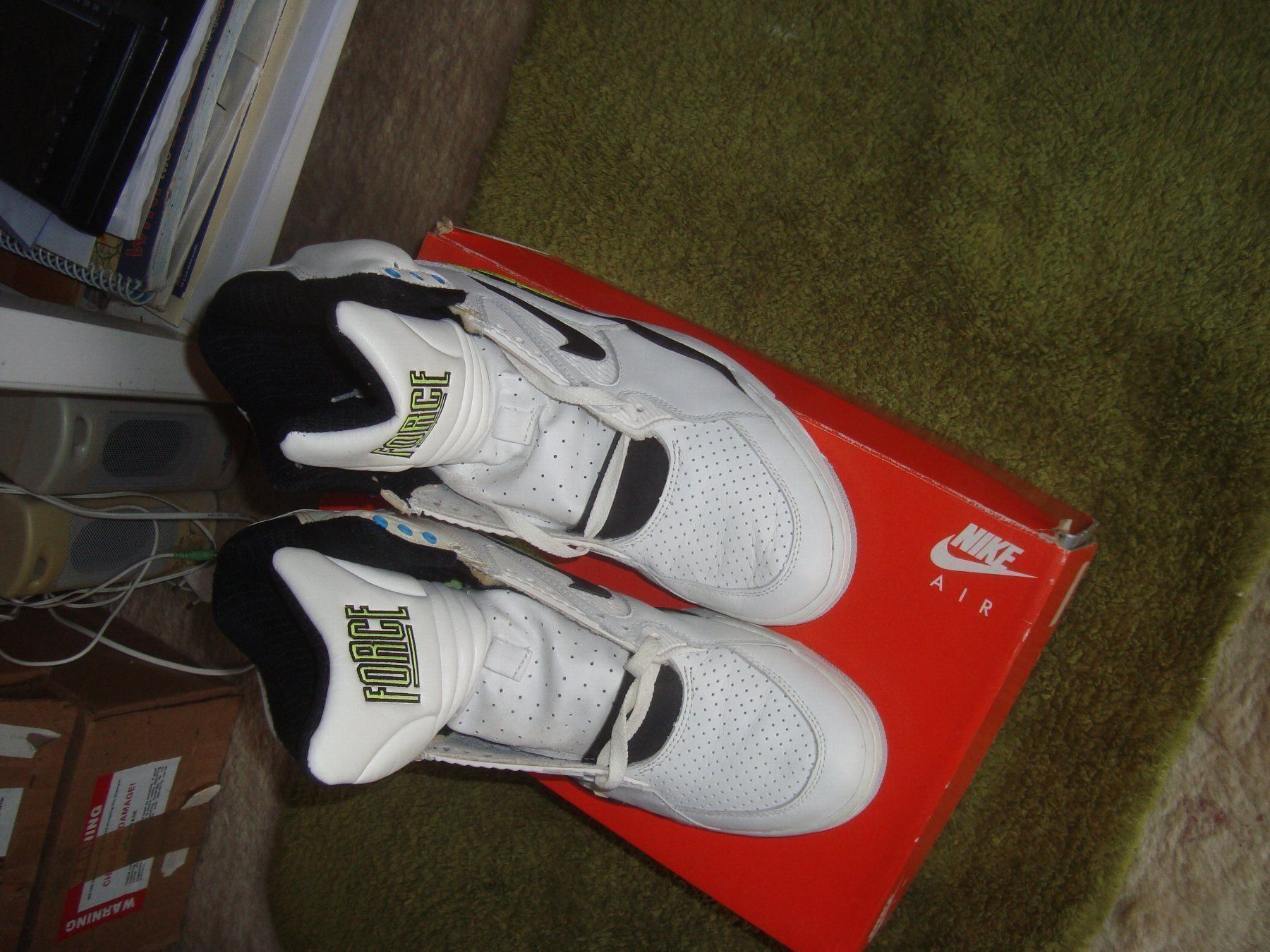 Nike Herrenschuhe: vintage 1990 year Nike Basket Air Command Force s.10us unuse – Neu und originalverpackt aus Wädenswil von OliveDerSpezialist 3