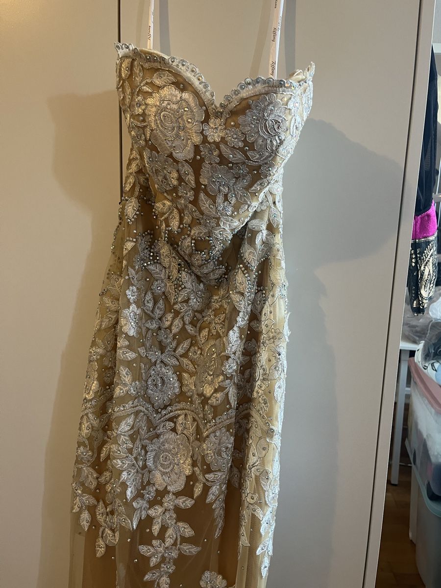 Kleider: Abendkleid – Neu (gemäss Beschreibung) aus Bern von Snowtartine 2