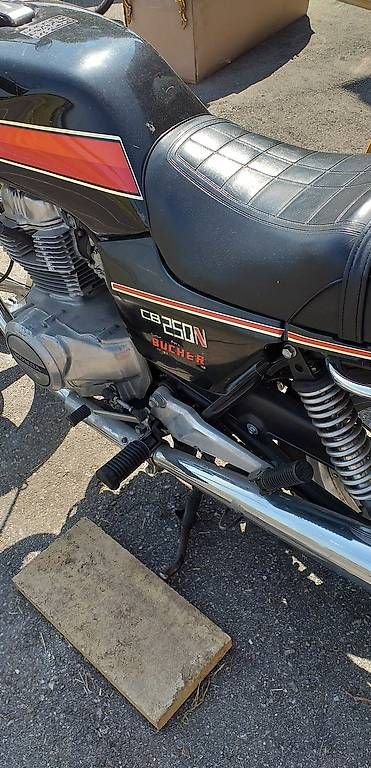 Honda Strada: Motorrad – Difettoso da Wünnewil venduto da 04Blume 1