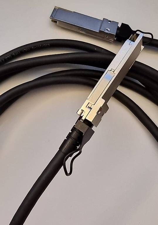 Server: NetApp - 112-00178 SAS Kabel 5m – Usato da Stadel venduto da phwert 1