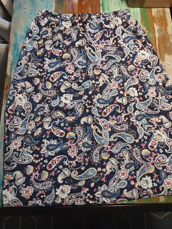 Jupe été Chicorée motif taille L 
