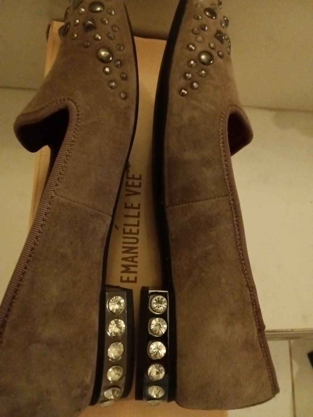 Scarpe da donna: Schuhe Emanuelle Vee mit Steinen NEU Grösse 37 – Nuovo e nell'imballaggio originale da Wettswil venduto da the_jr6l 5