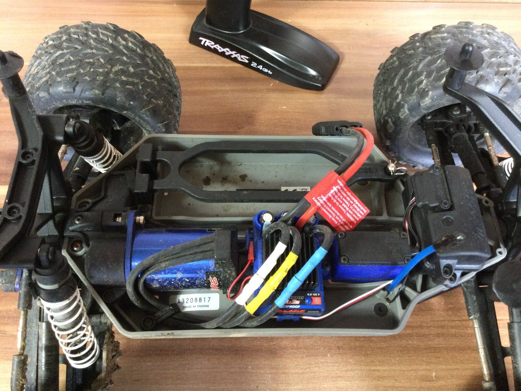 Traxxas Modellismo RC: Gebrauchter Traxxas Model weiss ich nicht – Usato da Wangen SZ venduto da kuriosum12