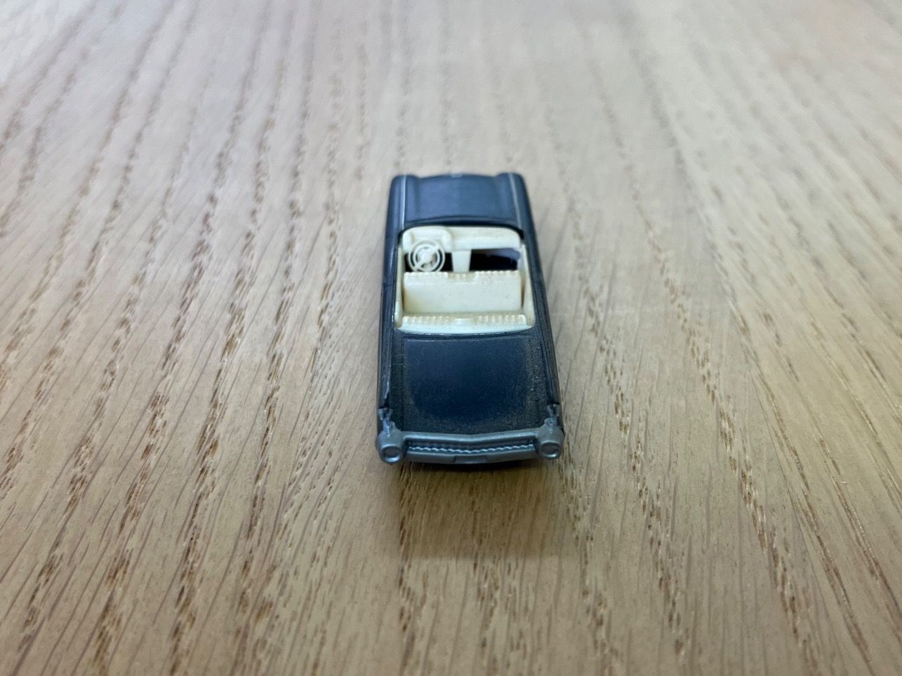 Praliné Modellini d'auto: 4 x Modell Auto 1:87, Praliné, Cadillac, Oldtimer – Usato da Netstal venduto da spaltflo01 4