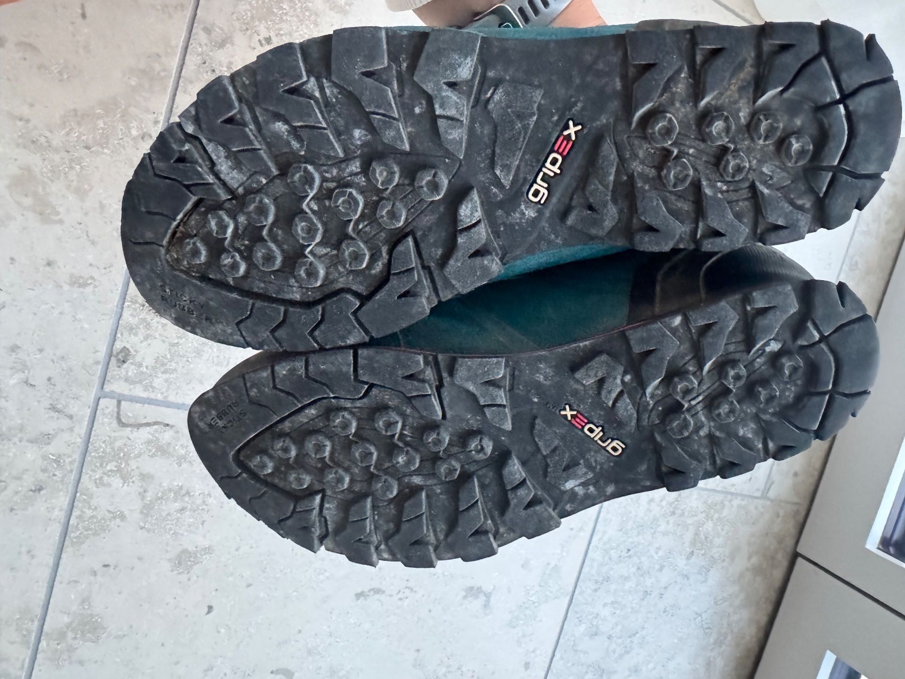 Mammut Damenschuhe: Mammut Hiking Schuhe, Size 40, Goretex. – Gebraucht aus Zürich von ksc_rb9h 3