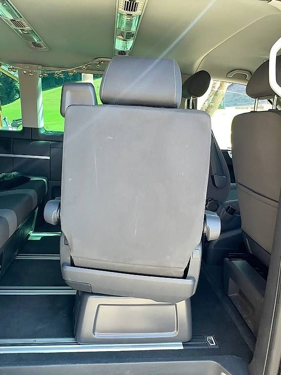 VW Alle Autoersatzteile: Original VW T5 Einzelsitz mit Drehfunktion und Isofix – Gebraucht aus Dicken von leonie_11 3