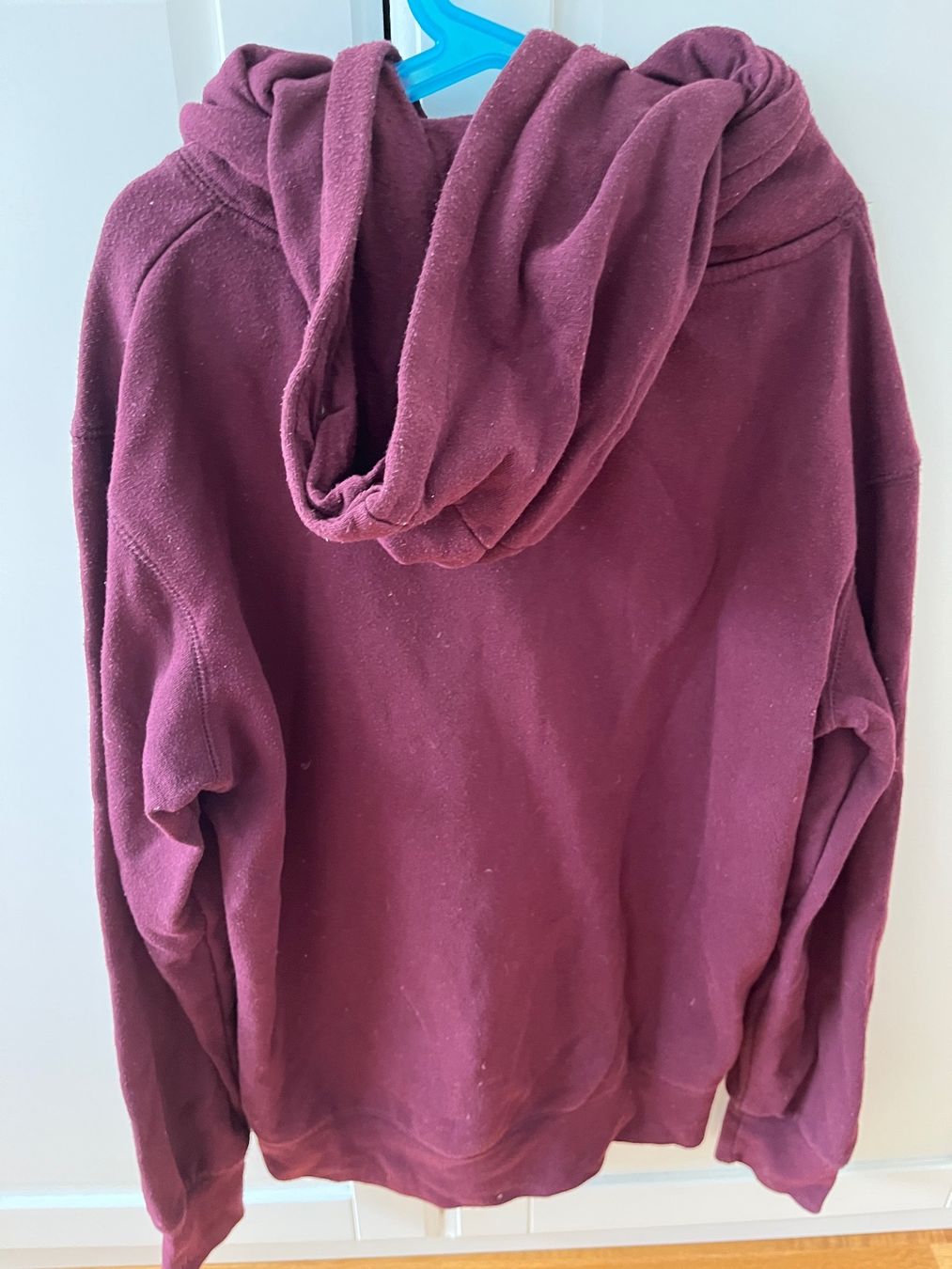 Pullover & Sweatshirts: Herren Pullover in bordeaux , Gr. M – Gebraucht aus Arlesheim von Eli_77 1