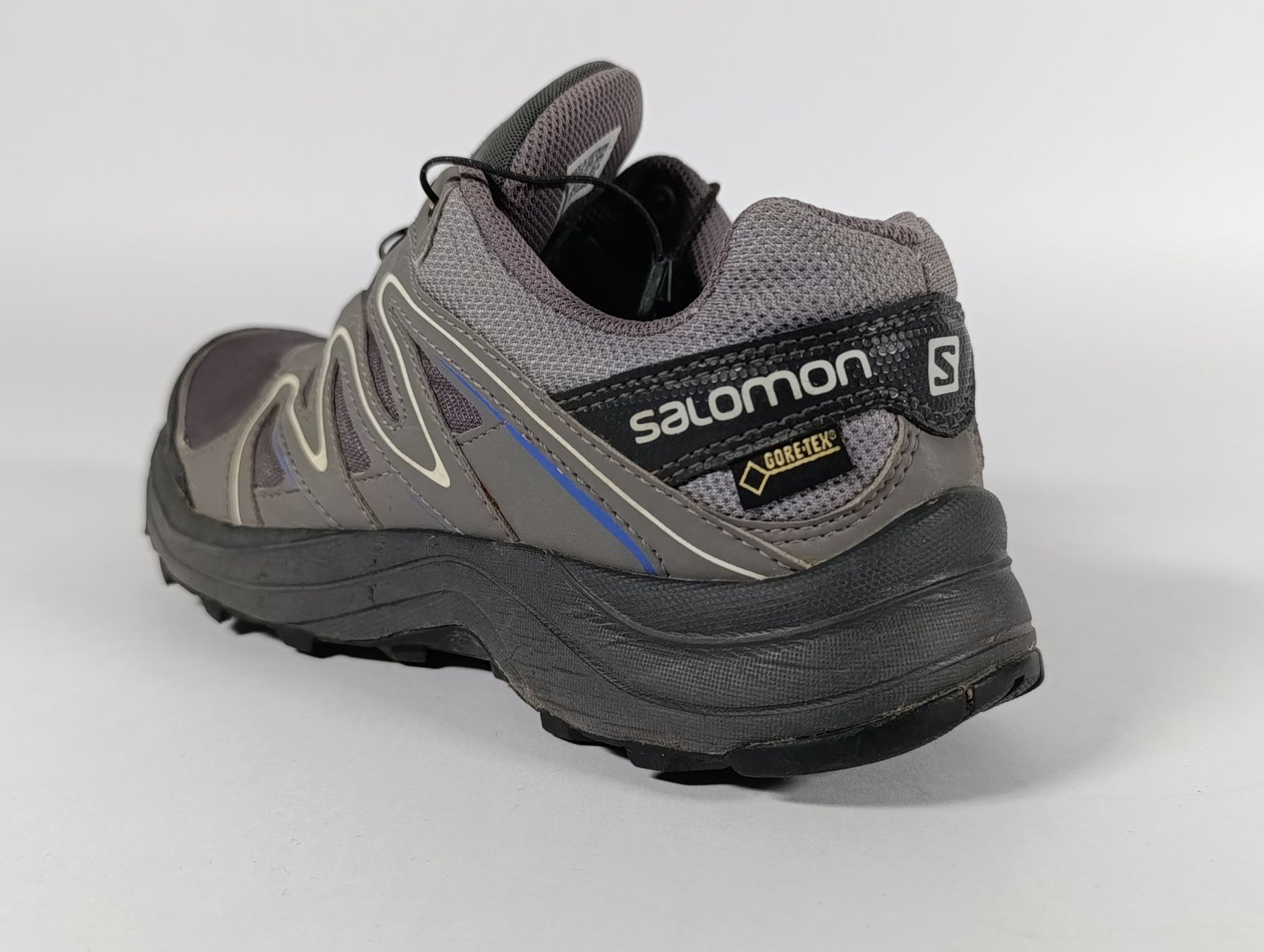 Salomon Scarpe da uomo: SALOMON chaussures de marche taille 38 – Usato da Thielle venduto da Plusvalue_Neuchatel 2
