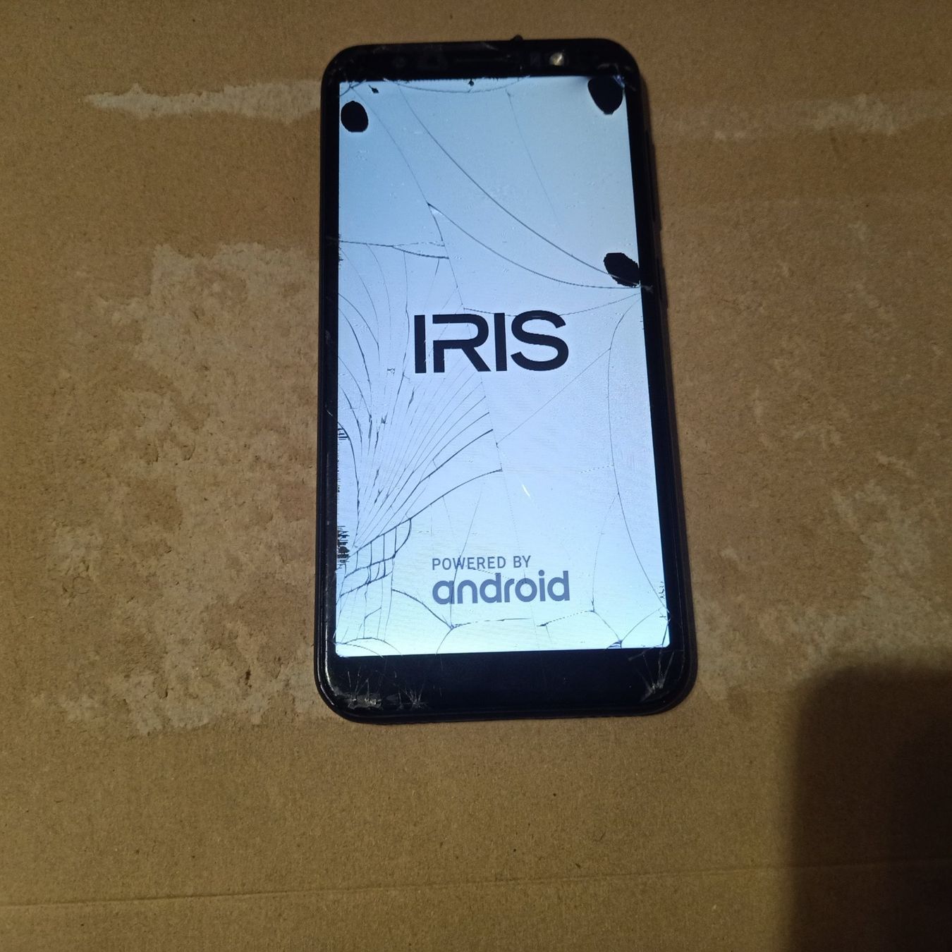 Telefoni cellulari / Smartphones: Android Handy: IRIS Vox Alpha Plus Display& Digitizer defekt – Usato da Winterthur venduto da Opusco
