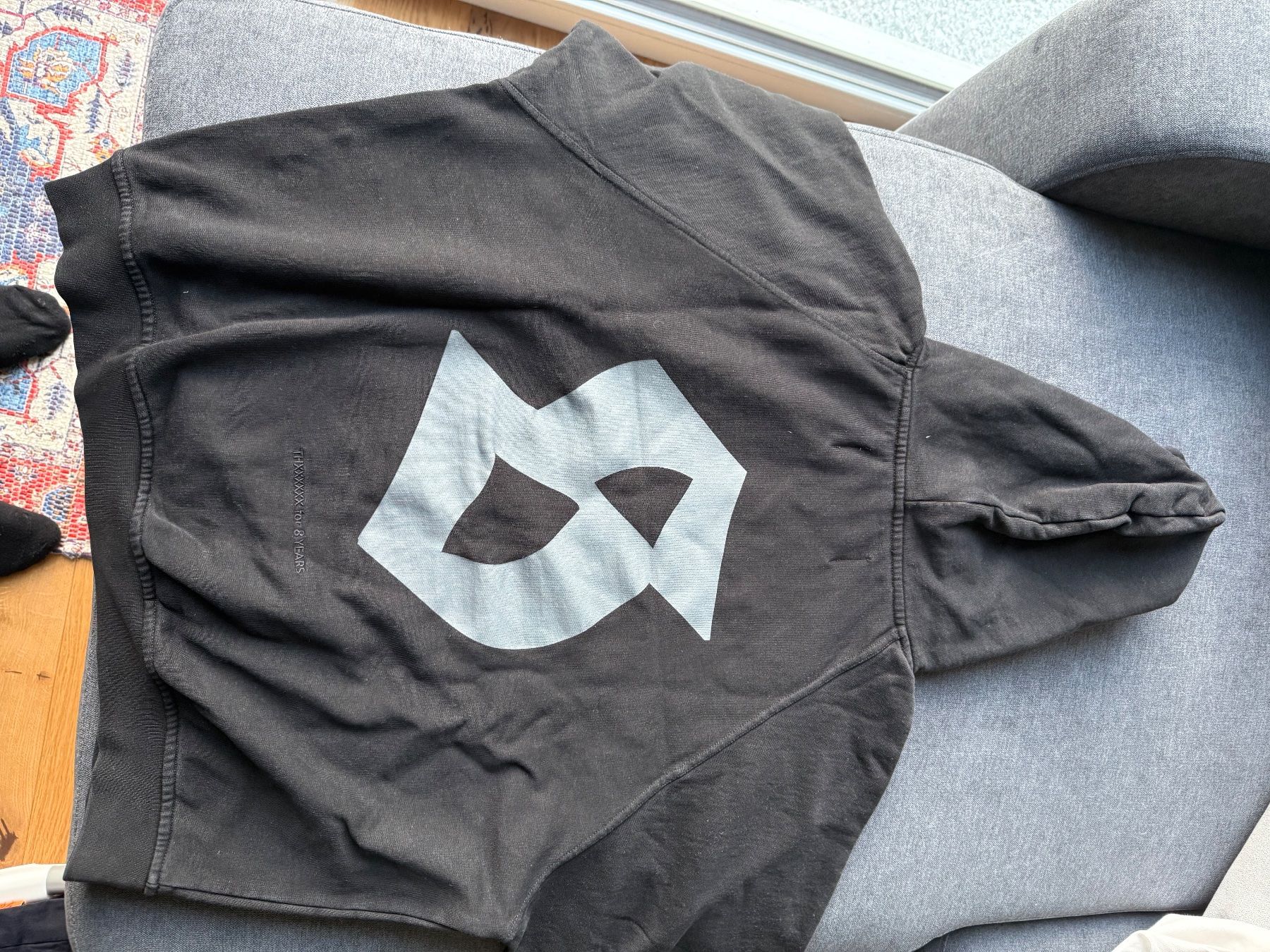 Hässig Pullover & Sweatshirts: Hässig year 8 xxxx – Gebraucht aus Visp von Dom_2cty 1