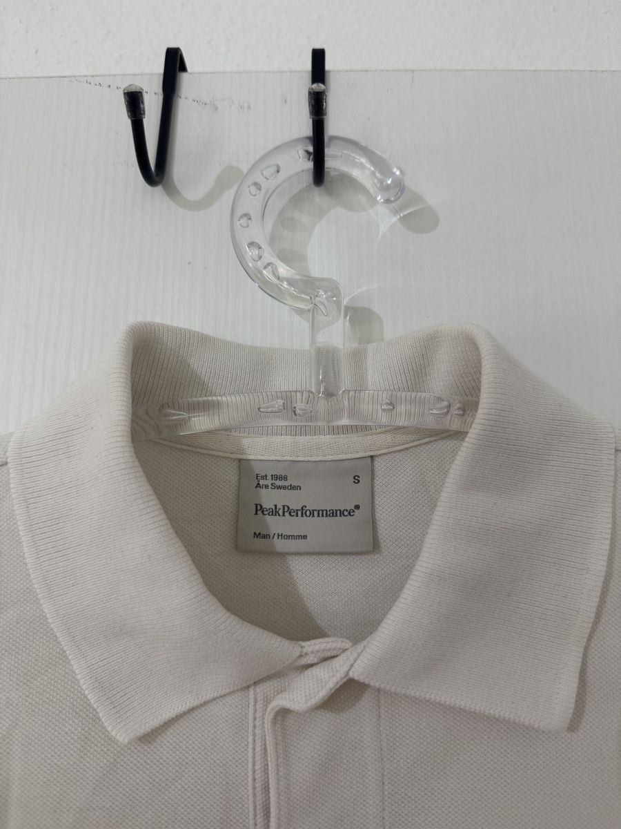 Peak Performance Polo-Shirts: Peak Performance Polo Herren Weiss Groesse S – Gebraucht aus Wetzikon ZH von Jan_wojt 2