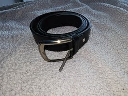 Ledergürtel, schwarz, Grösse 135 cm, 4XL Top Zustand!