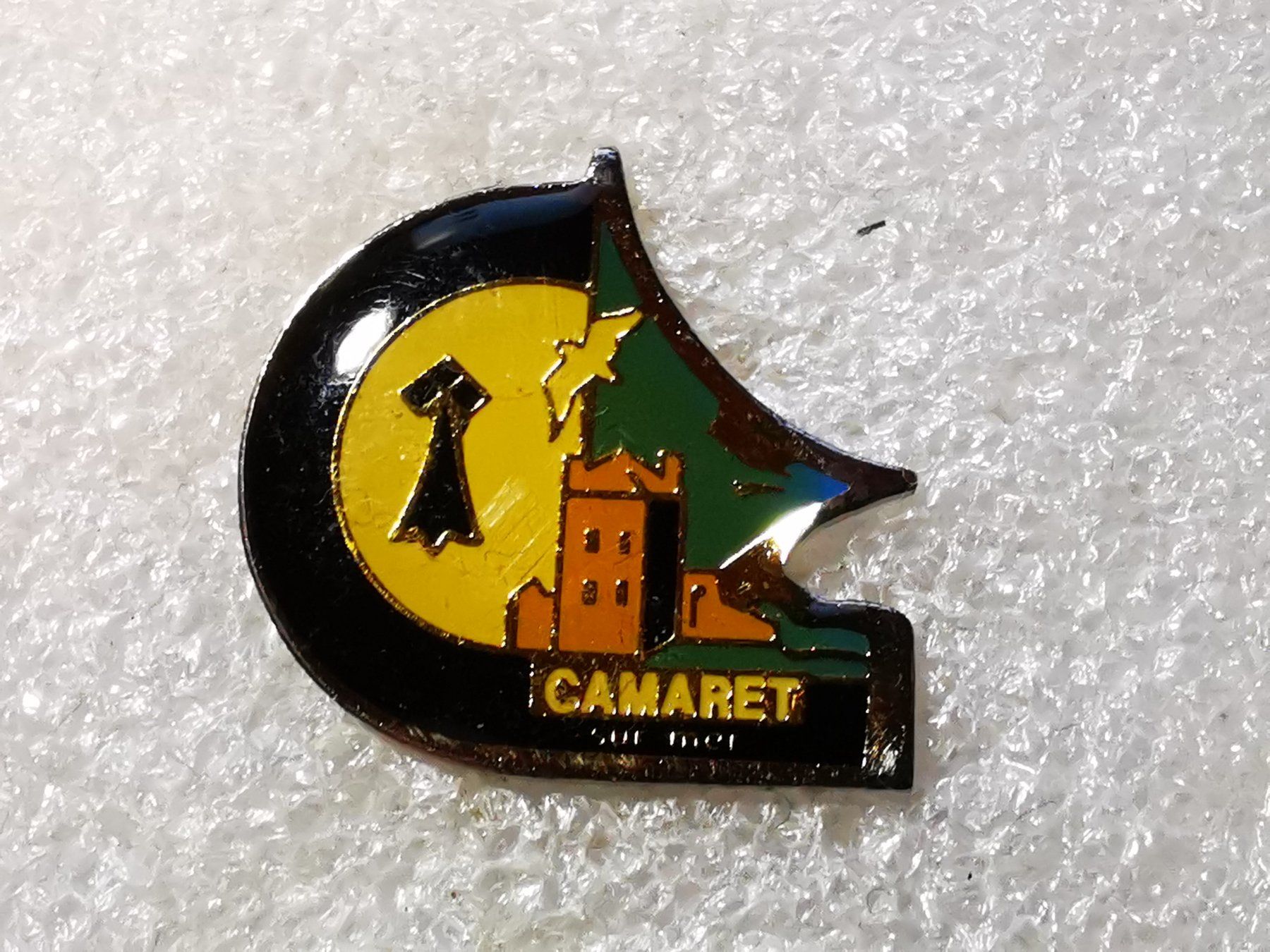 Placchette & Badge: Ansteckpin 59: Camaret – Usato da Oppligen venduto da Pin-Fall-Shop