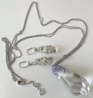 Kette mit Kristall-Anhänger und Stecker von Swarovski