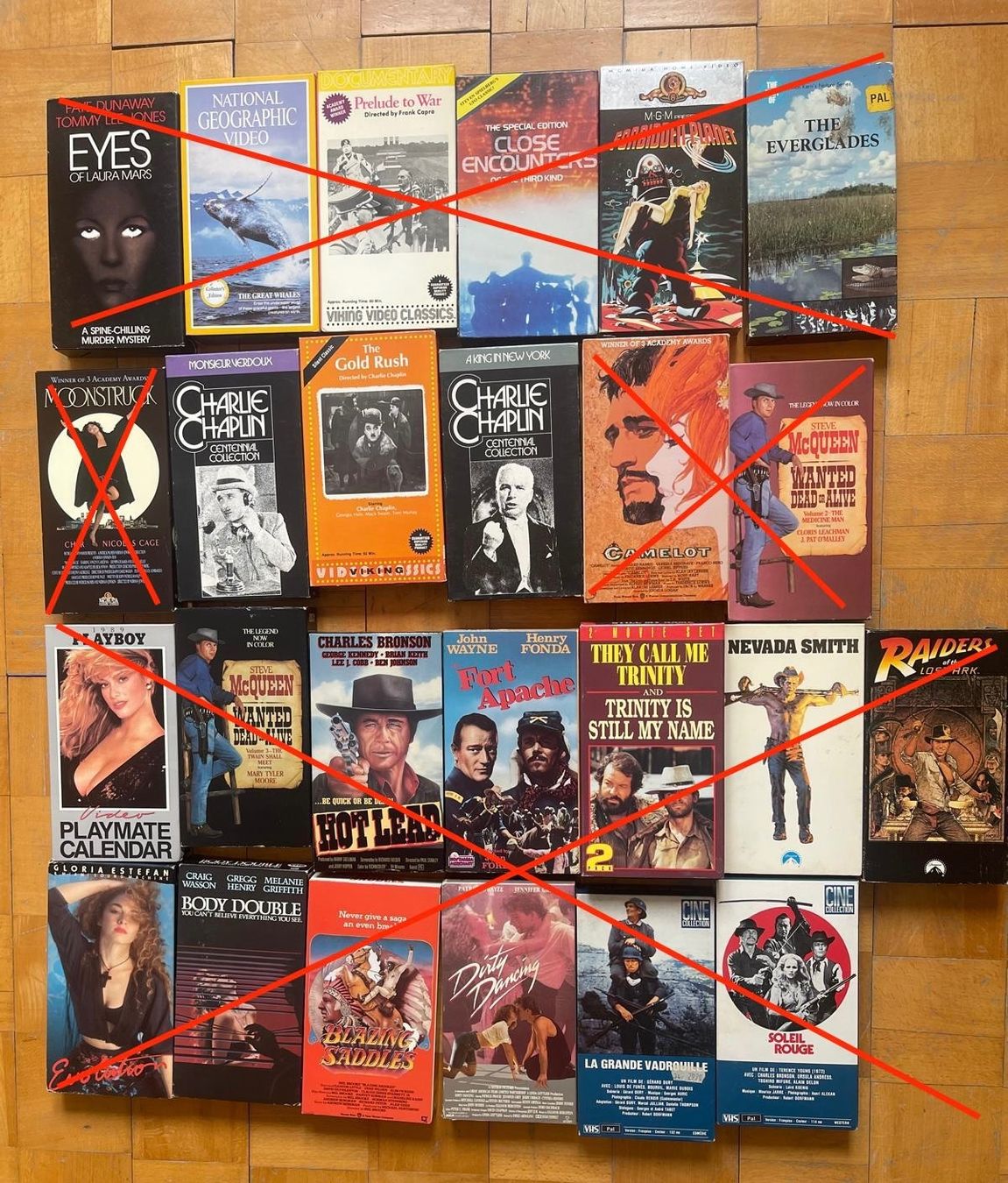 Toutes les VHS: 11 VHS - Charlie Chaplin – D'occasion à Biel/Bienne par Jan_321 2