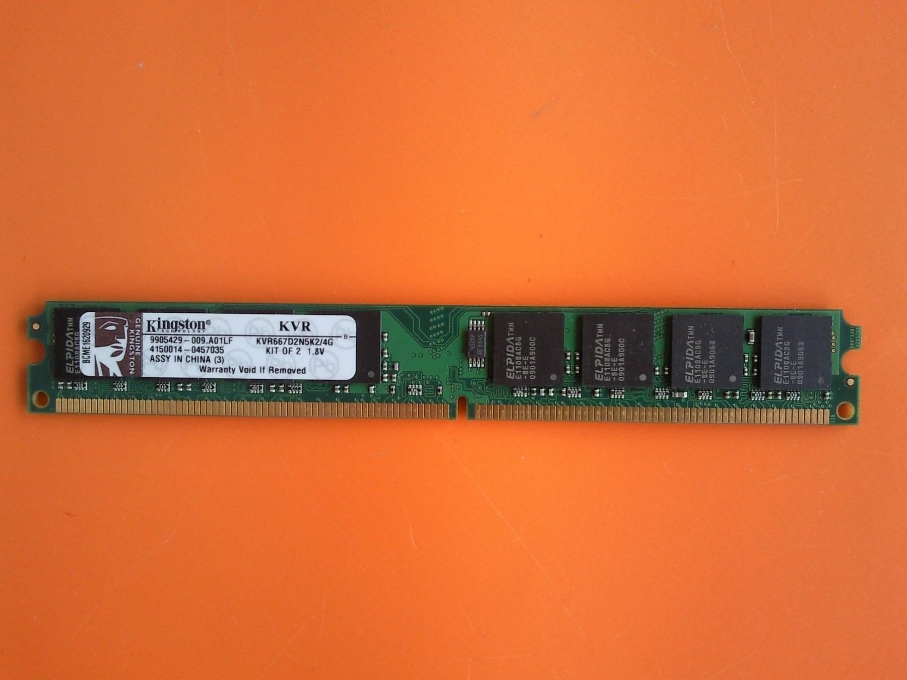 Kingston Memoria / RAM: Kingston KVR667D2N5K2/4G Ein Module – Usato da Berikon venduto da m1l3n 1