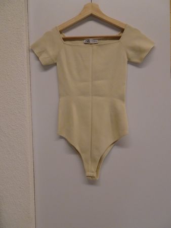 Damen Body beige von ZARA Gr. S - 211012