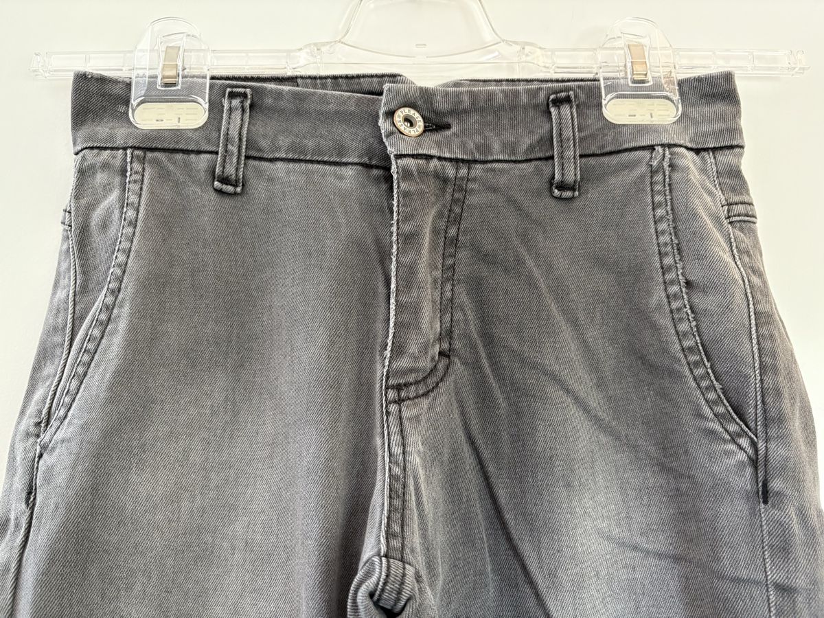 Please Jeans Jeans: Please Jeans grau, XXS , Top Zustand – Usato da Dulliken venduto da gab_jdr2 1
