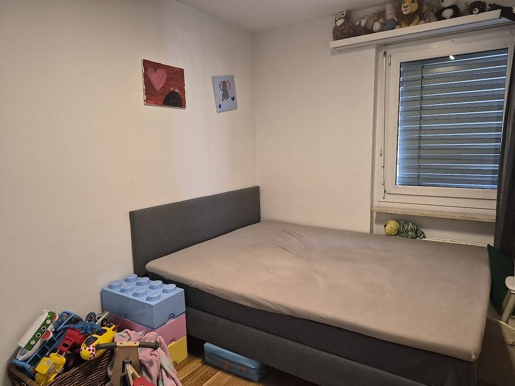 Lits: Bett mit Matratze und Topper – D'occasion à Horgen par cheffele01