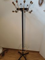 Garderobe aus den 1950er-Jahr