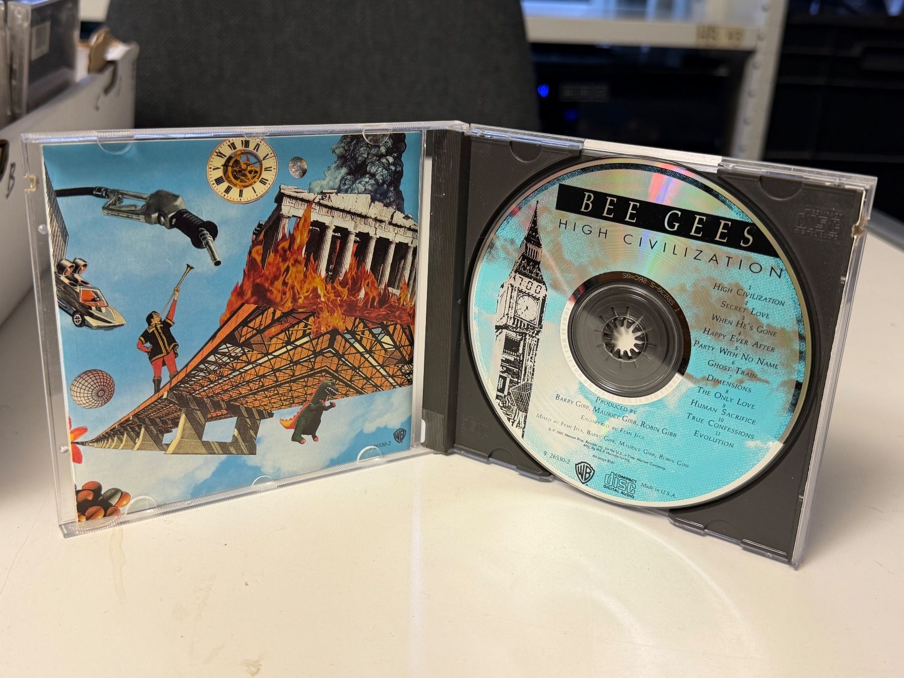 CD: Bee Gees - High Civilization - HB21D – Usato da Küsnacht ZH venduto da Jazztilldawn 2