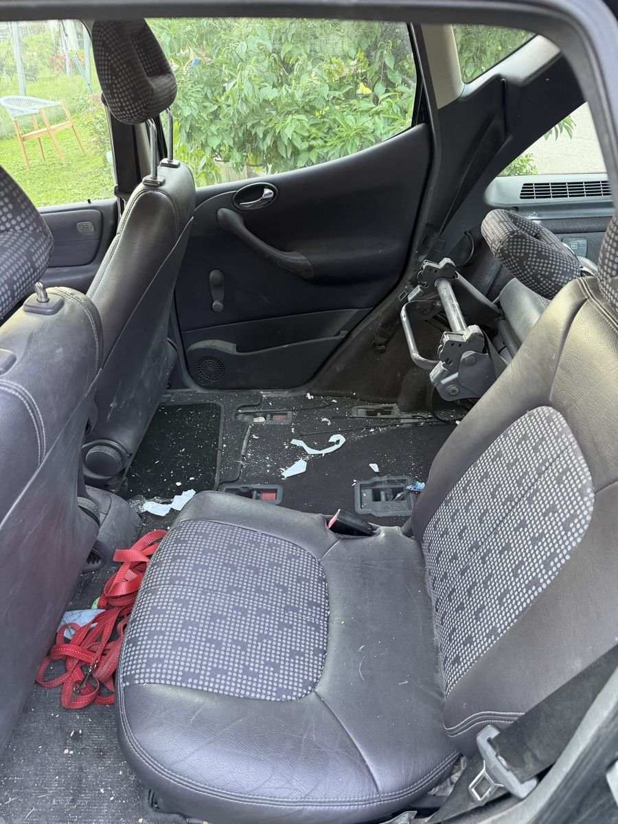 Mercedes-Benz Automobili: Mercedes A160  – Difettoso da ST.GALLEN venduto da Bimi770 5