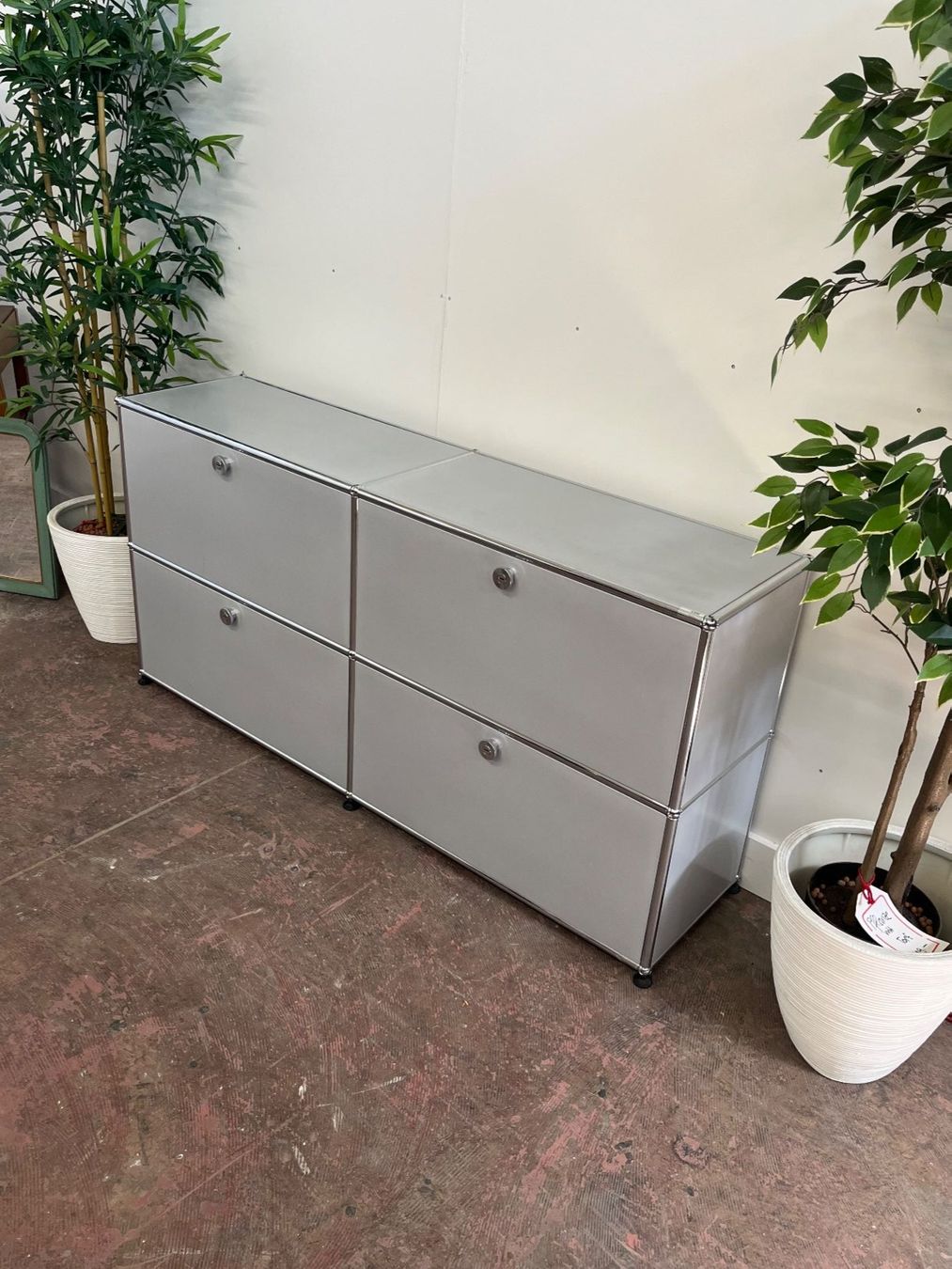 USM Regale: USM Haller Sideboard – Gebraucht aus Luzern von CaritasZentral 1