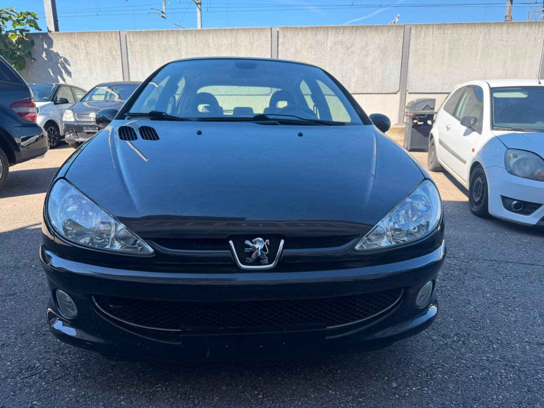 Peugeot Autos: Peugeot 206 1.6 – Defekt aus Aarberg von nany17 1