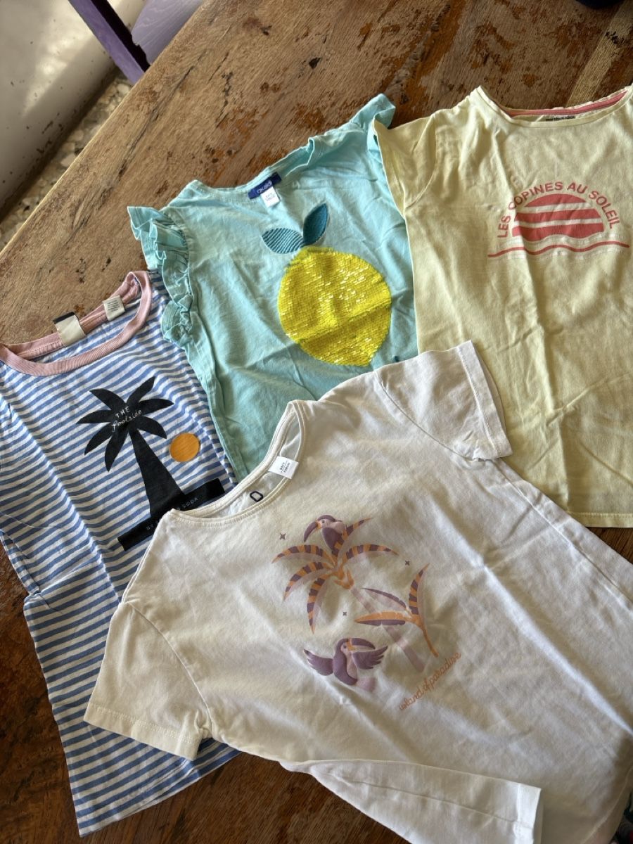 Blouses, T-shirts & Tops: T-Shirts gr 128  – D'occasion à Evilard par Anna0135