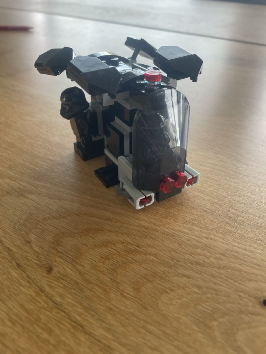 Lego Jeux de construction: Lego Star Wars - petit vaisseau – D'occasion à Le Vaud par Guillaume-1988