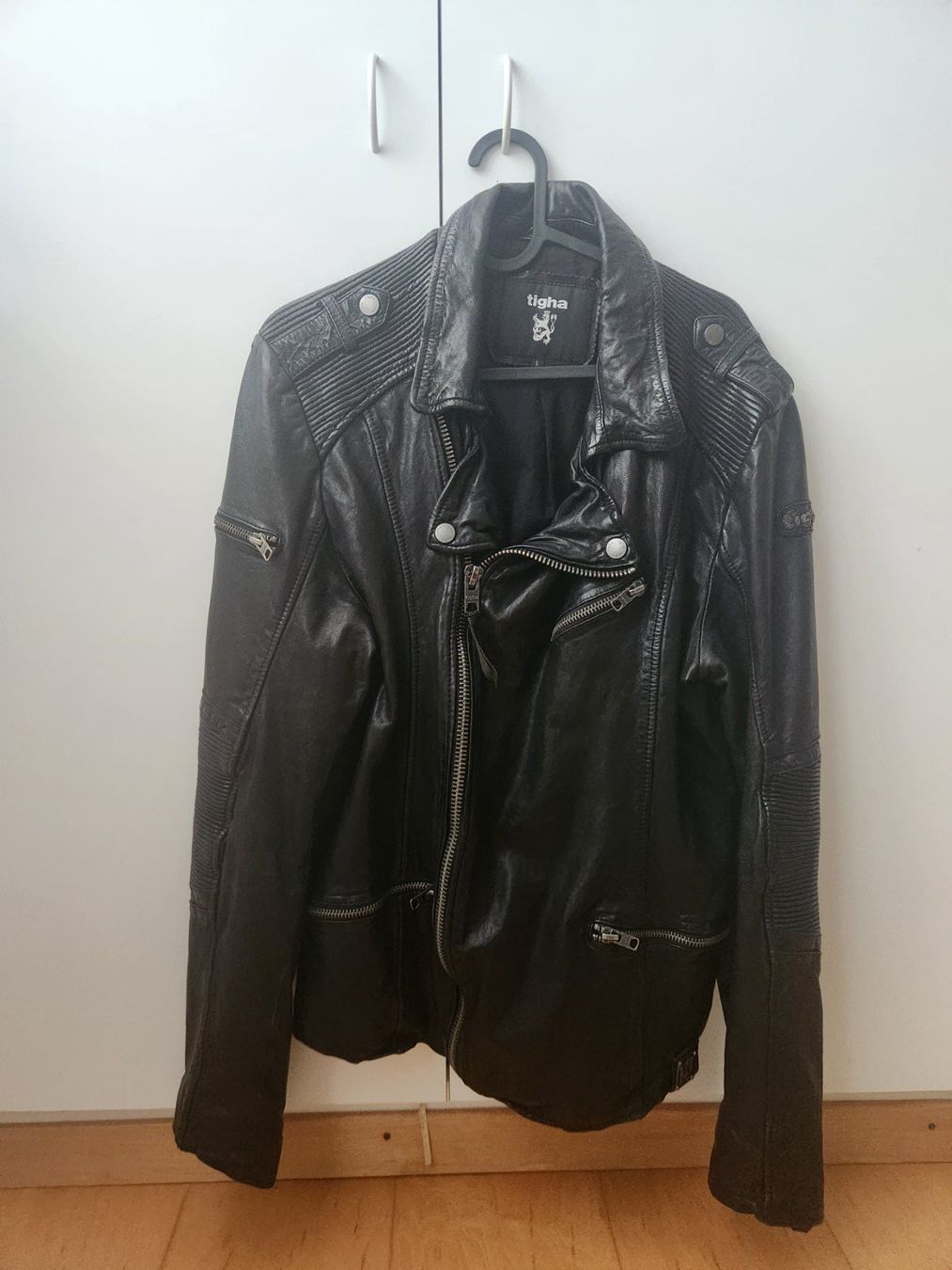 Vestes: Lammlederjacke schwarz Grösse M – D'occasion à Ennetbaden par ale_syz8 2