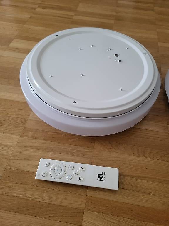 Lustres & lampes de plafonds: LED Deckenleuchte – D'occasion à Siebnen par daus02 2