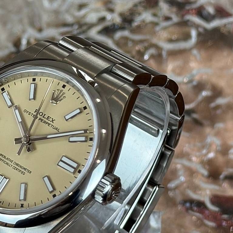 Orologi: Rolex Oyster Perpetual 41mm 134300 – Usato da Genève venduto da minty.watches 3